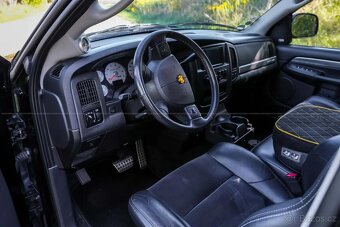 Dodge RAM SRT-10 8.3 V10 372 kW VIPER - 8