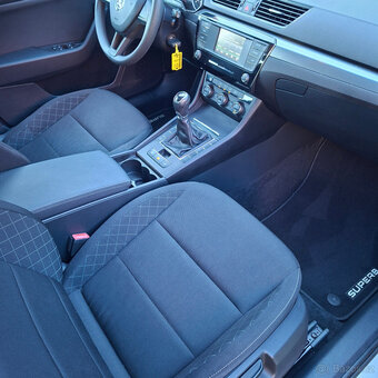 ŠKODA SUPERB 3 1.6TDI ACTIVE - 8