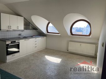Pronájem bytu 1+1, 42 m2, ul. Olomoucká, Opava - 8
