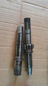 Suzuki DR 600 rotor alternatoru a další - 8