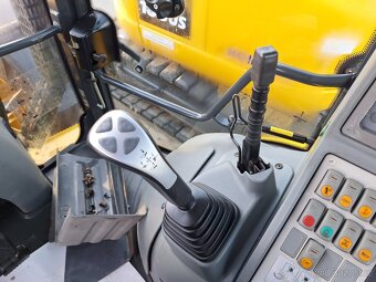 KOMATSU WB97 S-5E0 4X4 - 8
