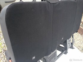 PRODÁM TROJSEDAČKU S INTEGROVANÝMI PÁSY RENAULT MASTER 2019 - 8