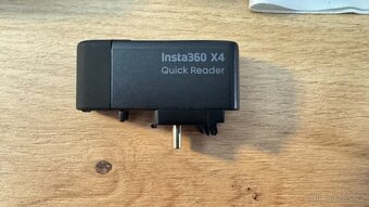 INSTA 360 X4 potápěčský balíček s 2. baterií + nabíjecí krab - 8
