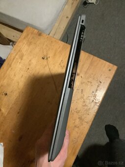 Lenovo V320-17IKB Černý, bez nabíječky a DVD mechaniky - 8