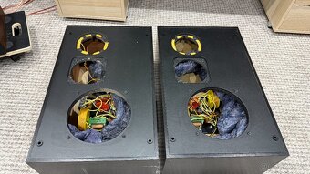 TESLA repro boxy ARS 1038 - korpusy + vyhybky - 8