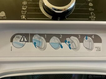 Sušička prádla Hoover - 8