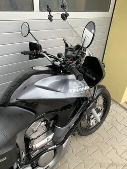 Honda XL 700 Transalp - 8
