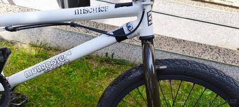 Kolo mongoose BMX - 8