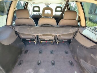Ford Galaxy 2004, 1.9 TDI 85kw 7 míst STK do 7.5.2027 - 8