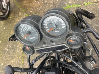 Kawasaki Gpz 750 - 8