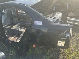 Mitsubishi Outlander Pajero L200 Asx Grandis Space Star - 8
