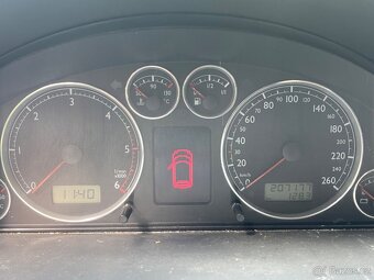 Wolksvagen sharan 1,9tdi 85kw 4motion - 8