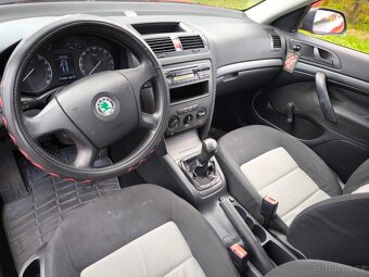 Škoda Octavia II - 8