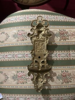 Mosazný nástěnný zápalkovník s obalem na zápalky - 8