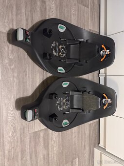 Cybex Cloud Z + 2× ISOFIX základna - 8