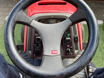 Traktor Toro Wheel Horse - 8