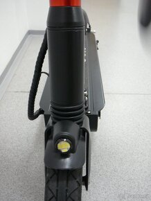 City Boss elektrokoloběžka 500W - 8