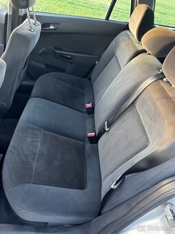 Prodám opel Astra H 1.6 16v 77kw R.V.2005… - 8