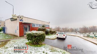 Prodej, komerční/obchodní prostory, 230 m2, K. Marxe 1860, 4 - 8