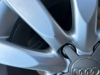 AUDI A4 B8 Alu disky 8Jx17 včetně pneu 245/45x17 - 8