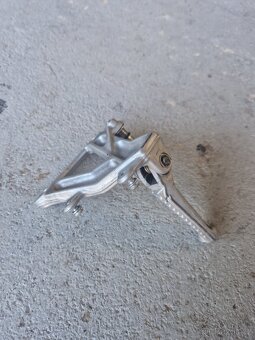 Ducati 1098 S H7 07-08 přední stupačky s držákem - 8
