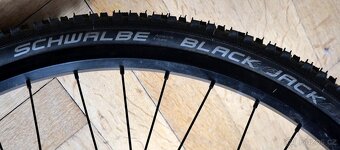 24" CO-OP hybridní hliníkové kolo s kotoučovými brzdami - 8