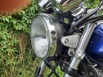 Yamaha XJR 1300 lehce bouraná - 8