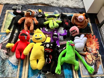 Plyšáci a polštářky - 8