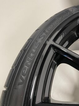 TOP zánovní AEZ Atlanta r20 8.5J 5x112 - 8