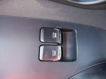 Kia Ceed 1.4 CVVT , 73 kW benzín, 2016 - 8