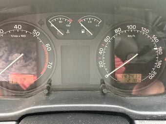 Škoda Octavia 1,4 55kw naj. 147tis km - 8
