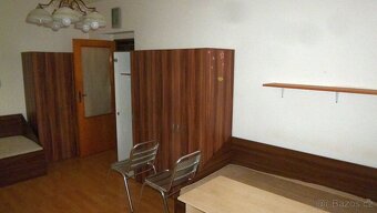 Pronájem pokoj s lodžií v bytě 3+1 Č. Budějovice, Klaricova - 8