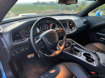 Dodge Challenger Shaker 5.7 HEMI 277kW - 8