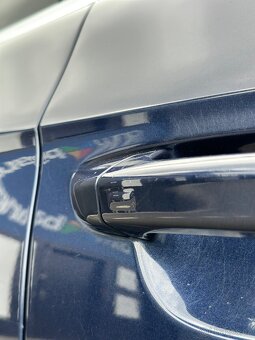Prodám Passat CC R-Line. - 8