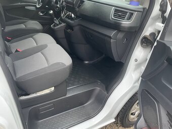 Renault Trafic 2.0 Blue Dci 150 - 8