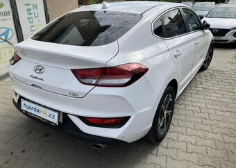 Hyundai i30 1.5-FASTBACK-ZÁRUKA-AUTOMAT - 8