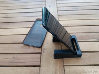 Mobil Xiaomi Mi A2 LTE Dual Sim RAM 4 GB, uložiště 64GB - 8