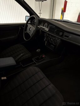 Mercedes Benz 190D 2.0 - 8