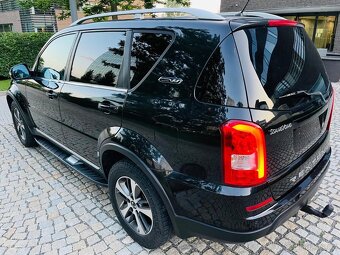 SsangYong Rexton 2.2TD 4x4 AUT KAMERA 7MÍST TAŽNÉ SERVISKA - 8