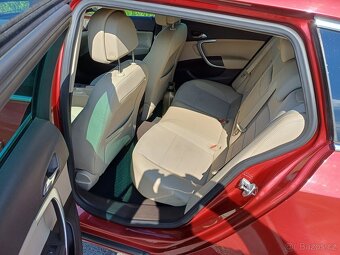 Opel Insignia 2.0 CDTI - 8