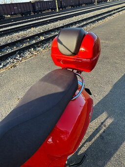 Vespa GTS 125 - 8