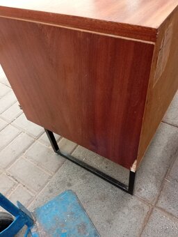 Prodám retro skříňku - 8