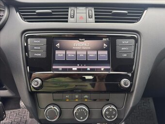 Škoda Octavia 1,5 TSI,G-tec,DSG,DPH,1.maj,ČR - 8
