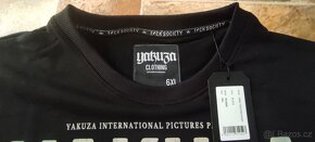 Yakuza mikina - 8