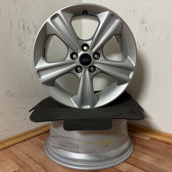 FORD KUGA / MONDEO 5x108 R17 ET52,5 (7,5Jx17)+TPMS - 8