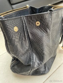 Černá kožená dámská kabelka Marella - 8