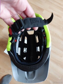 Nová enduro dámská/pánská helma na kolo Uvex Finale,56-61 cm - 8