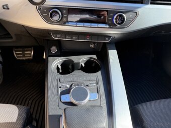 Audi A4 S-Line - 8