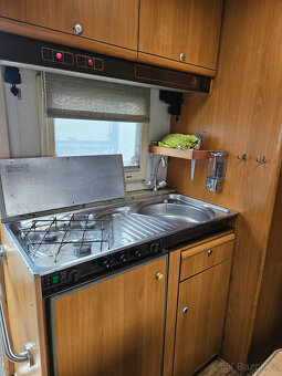 PRODÁM OBYTNÉ AUTO FIAT DUCATO 2,5TD/-r.v.92 - 8