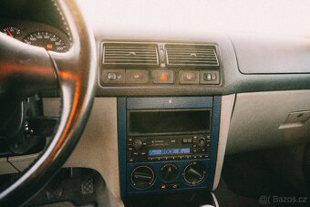 Volkswagen Golf IV 1.6 16V 77 kW - 8